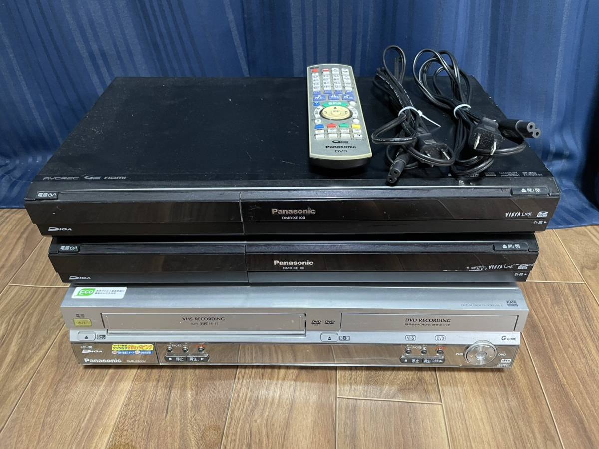 Panasonic　パナソニック　VHS / DVD / HDDレコーダー　DMR-ES30V / DMR-XE100　３台まとめ　通電確認済み_画像1