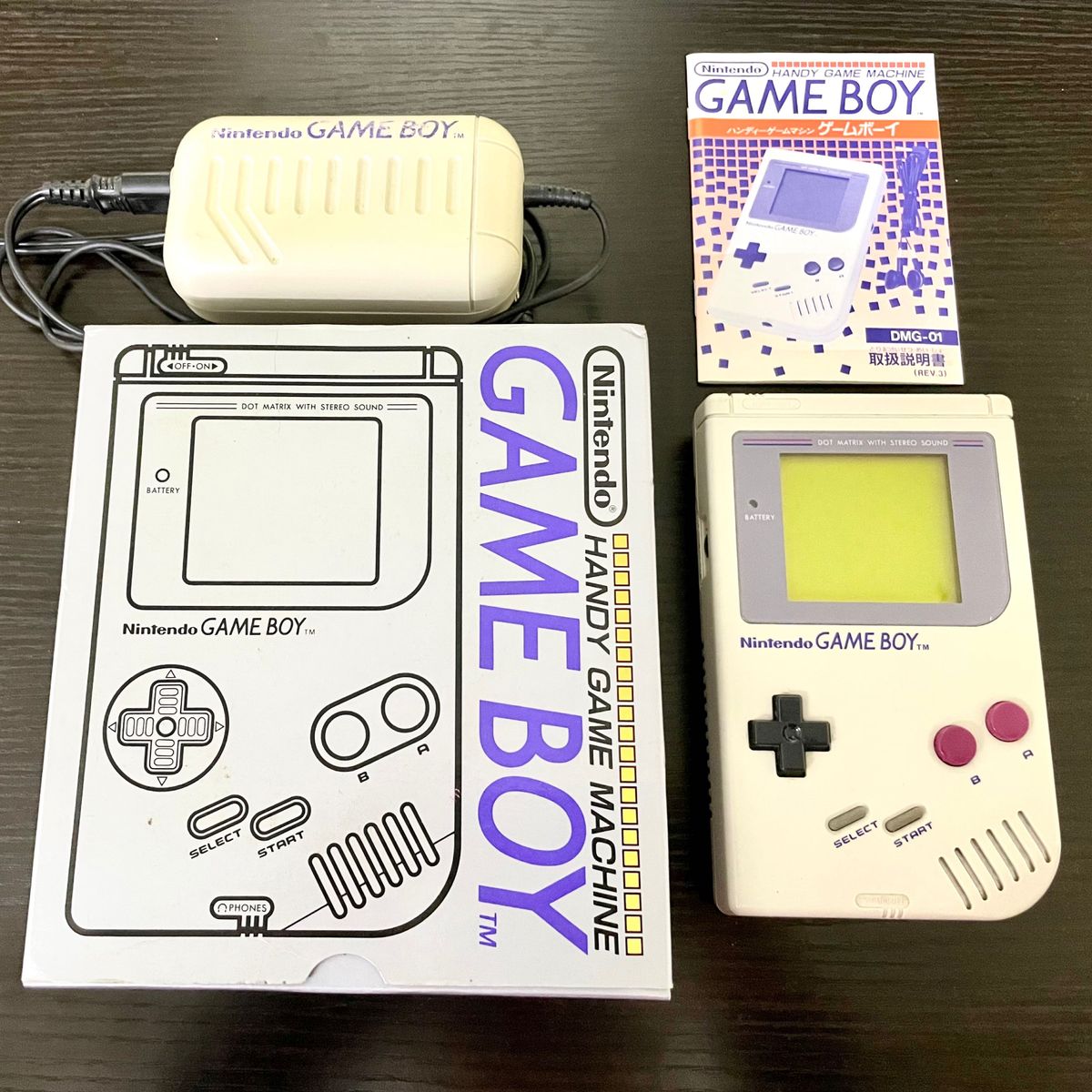Nintendo 初代ゲームボーイ 箱付き 充電式アダプター付き 【ジャンク