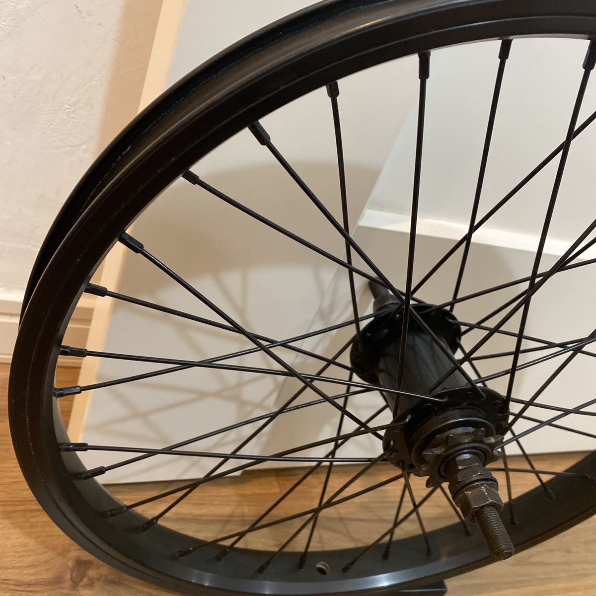 BMX18インチ、リアホイール TNB 純正 REAR WHEEL 18フリー BMX18インチ、リアホイール TNB 純正 REAR WHEEL 18フリー