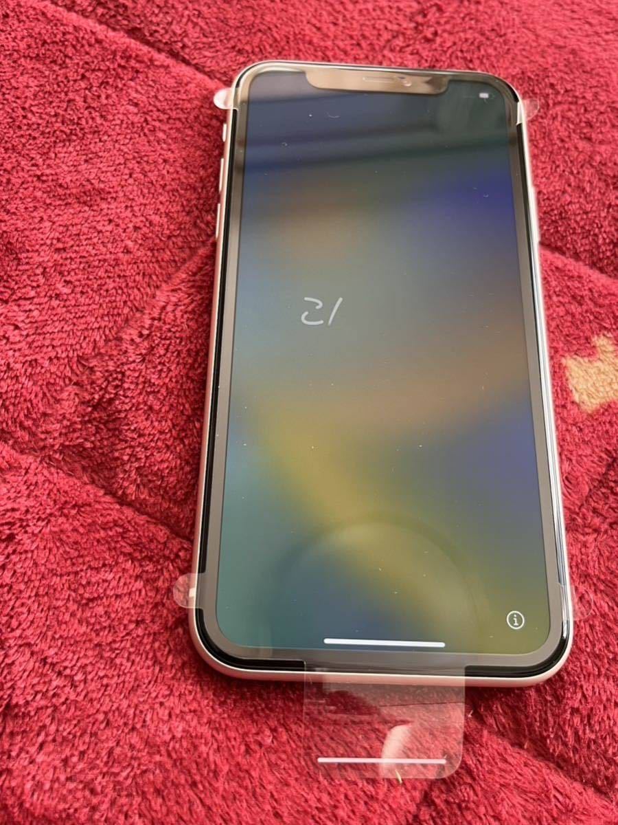 iPhone 11 Apple 新品同様　256GB ホワイト　傷なし　simフリー リフレッシュ品　元箱付き_画像3