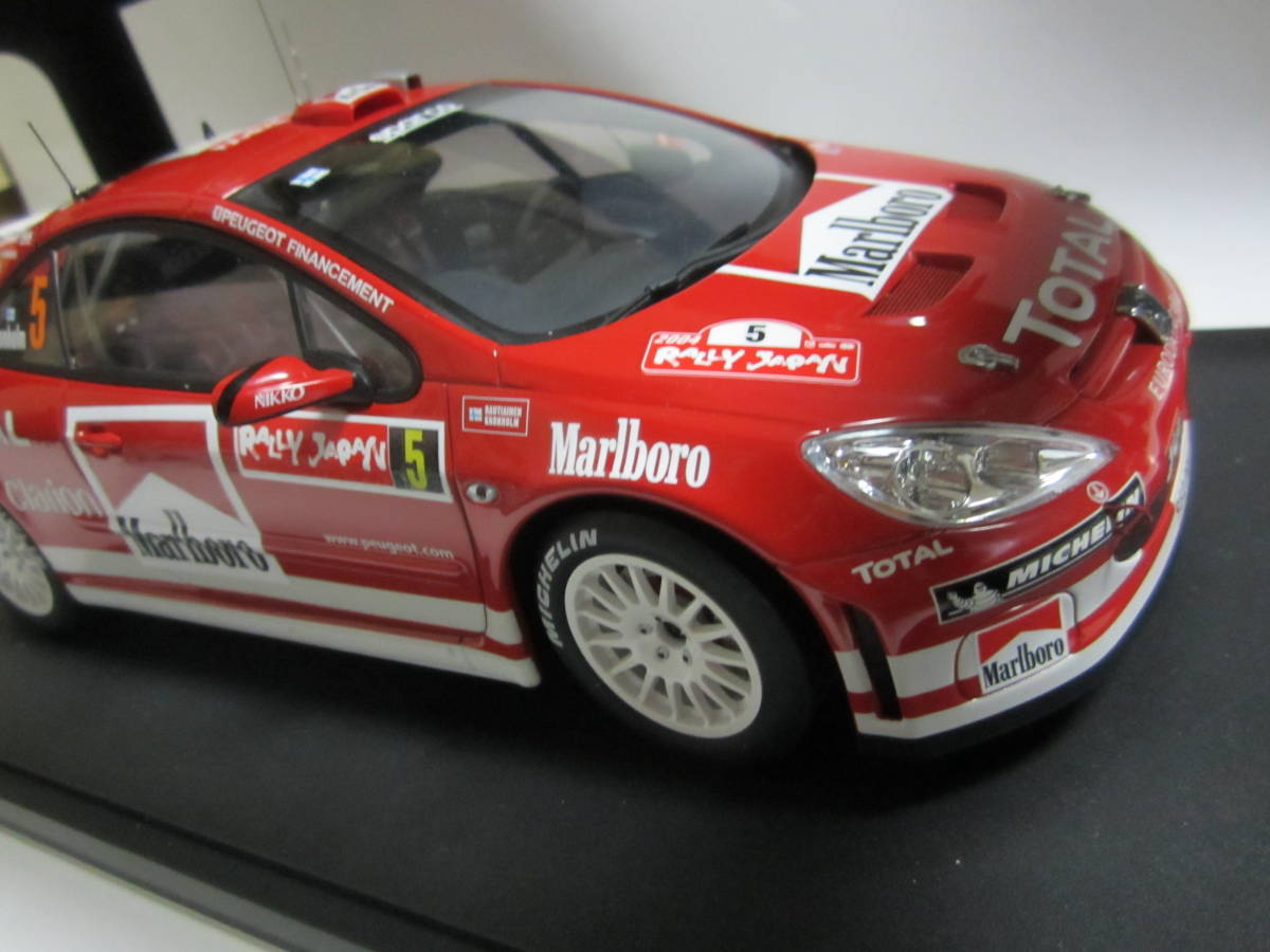即決 オートアート 1/18 プジョー 307 WRC 2004年モンテカルロ改 ラリー・ジャパン №5 マーカス・グロンホルム車 マルボロ仕様の画像3
