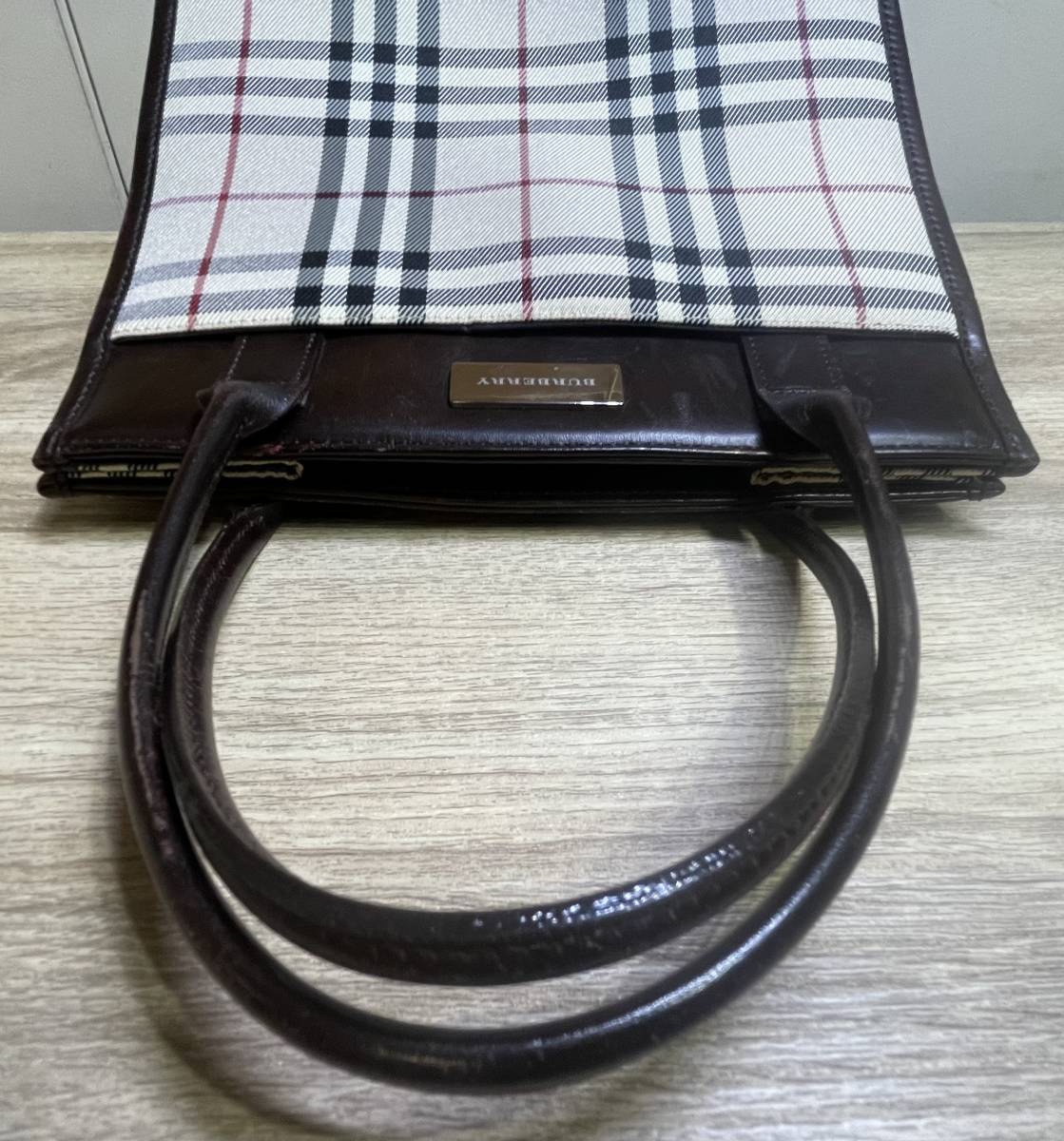 ★BURBERRY★ハンドバッグ★レディース★_画像4