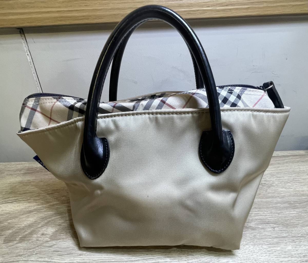 ★BURBERRY★BLUE LABEL★ハンドバッグ★_画像2