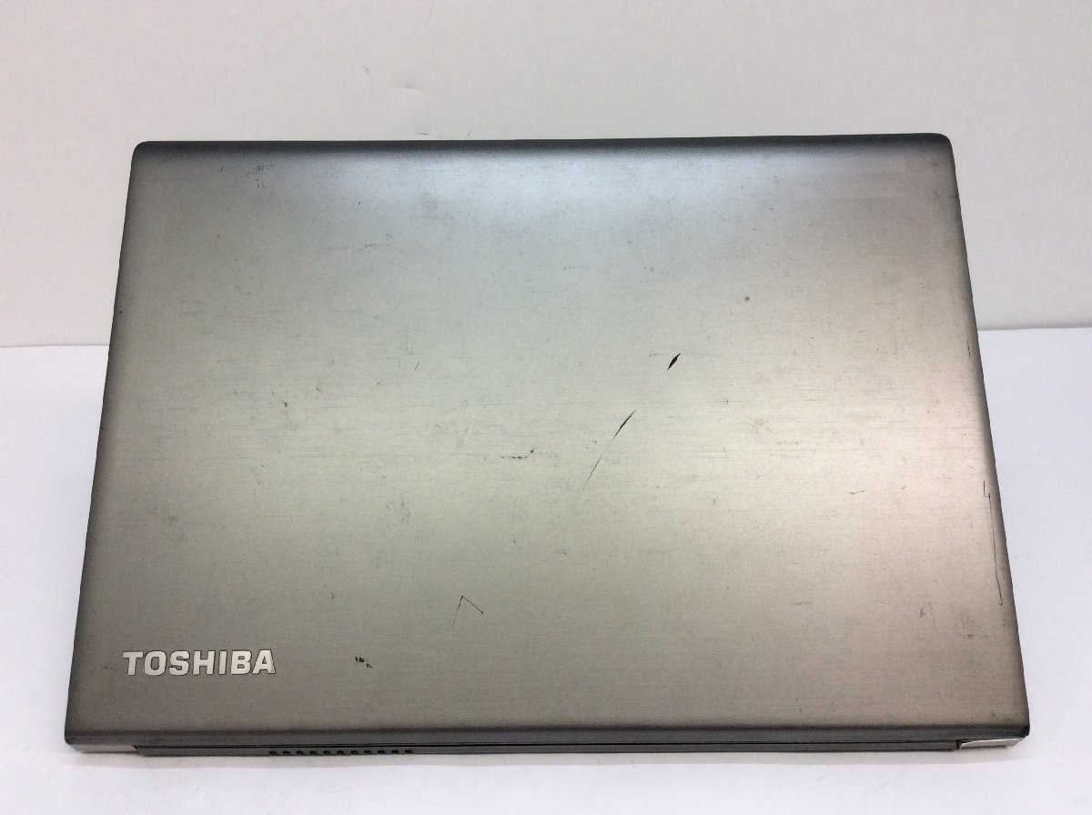 ジャンク/ TOSHIBA dynabook R63/P PR63PCAAD37AD71 Intel Core i7-5500U メモリ4.1GB ストレージ無し 【G15438】_天板に細かな傷があります