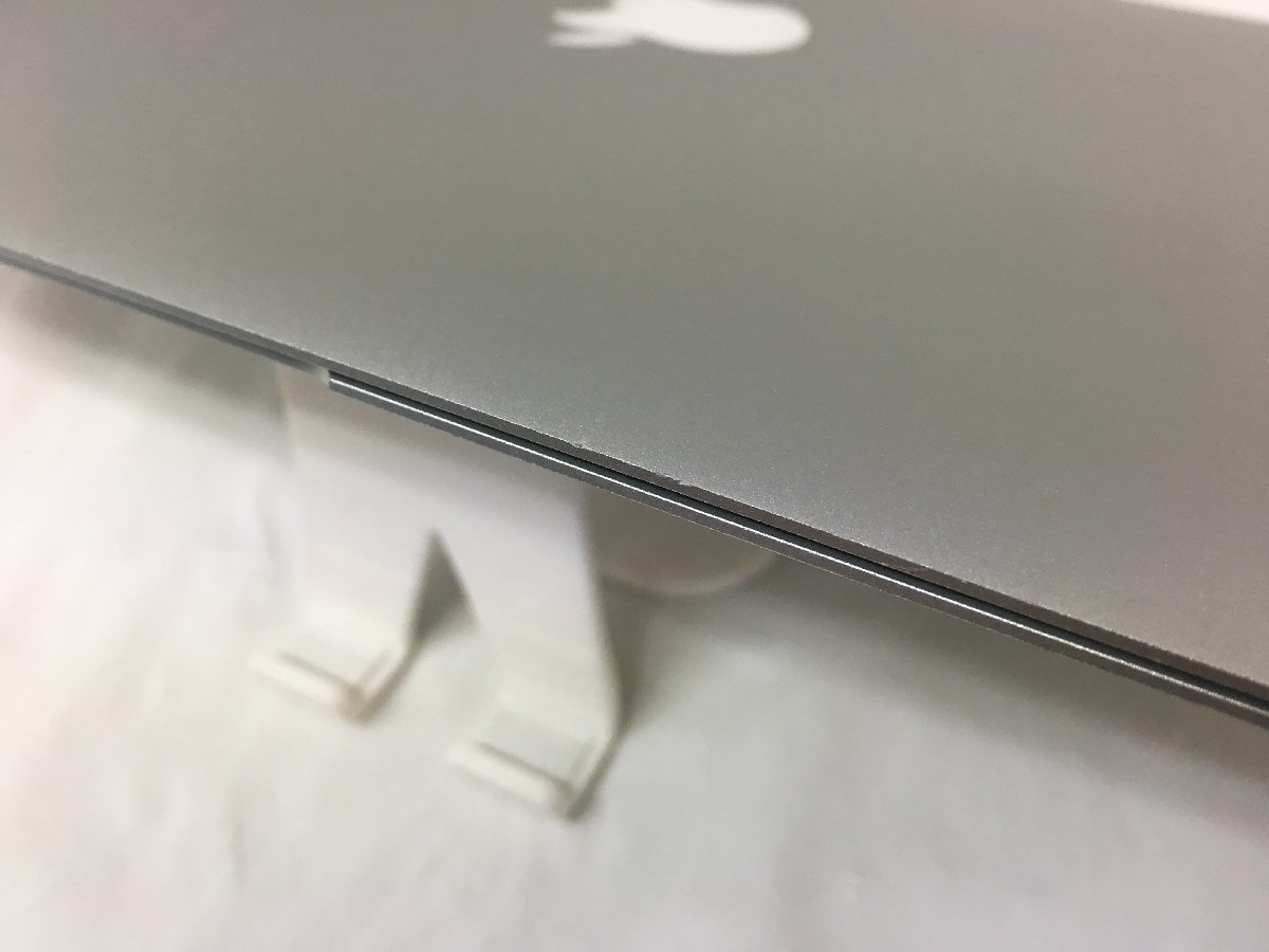 △1円スタート/Apple MacBook Air 13-inch Mid 2013 A1466 EMC2632/Core i5 1.3GHz/8GB/13.3インチ/AC欠品_天板にフチキズがあります