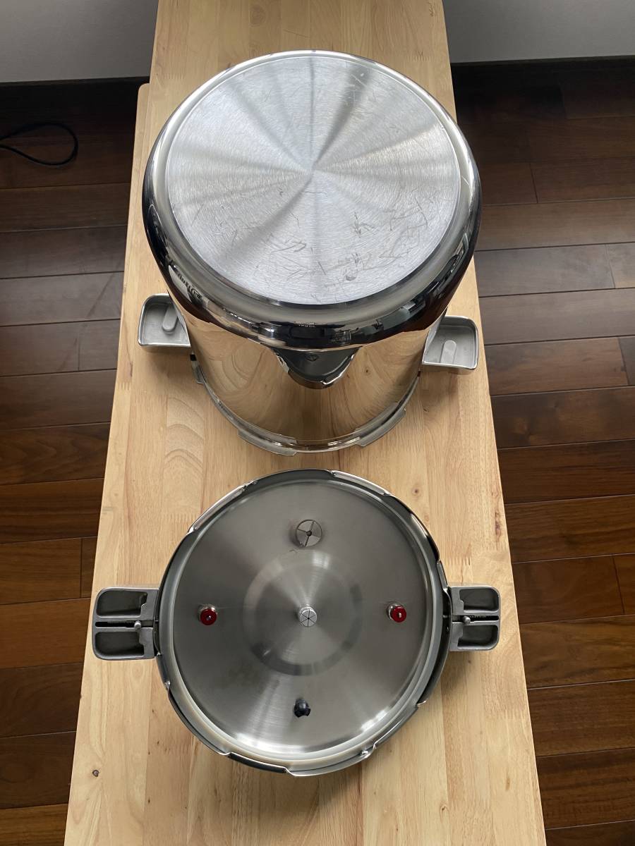 ワンダーシェフ(Wonderchef) 圧力鍋 20L 業務用 大容量 ステンレス プロビッグ3 NPDC20【中古】（使用回数少）_画像5