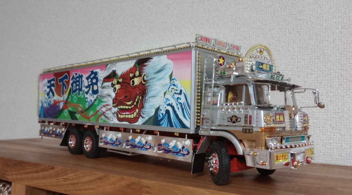 Yahoo!オークション - 完成品 1/32 デコトラ アオシマ Yahoo!オークション - 完成品 1/32 デコトラ アオシマ