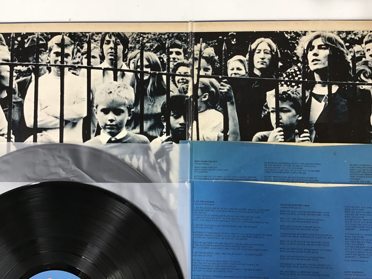 LP / THE BEATLES / 1967-1970 [5513RQ]_画像2