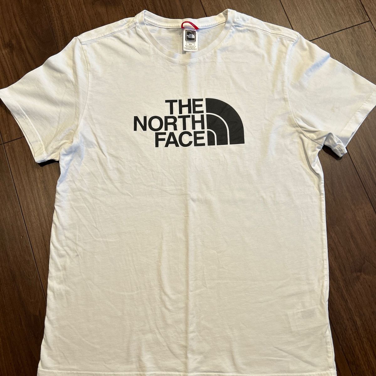 THE NORTH FACE ロゴTシャツ