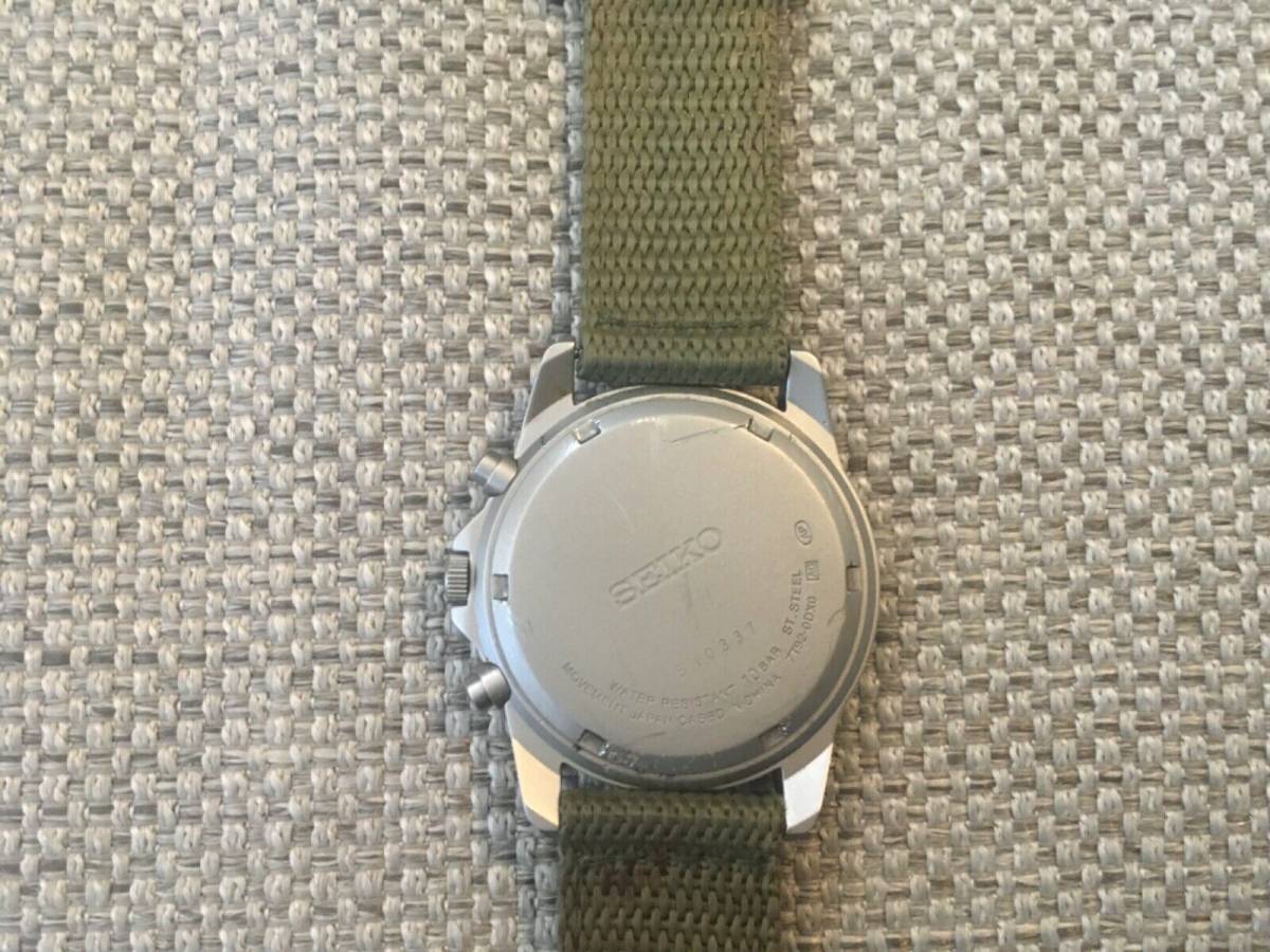 Seiko Military Green 7T92-0DX0 chronometer watch 海外 即決(海外