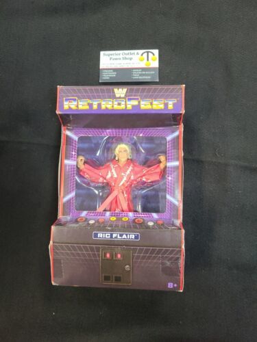 WWE Mattel Elite Retrofest Ric Flair GameStop Exclusive Wrestling