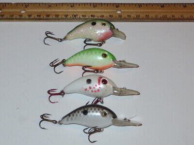 Lot of 4 Strike King Bleeding Diving Crankbait Lures Var Colors 海外 即決