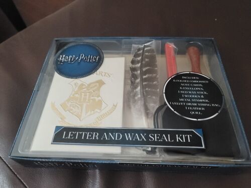 Harry Potter Letter And Wax Seal Kit Sealed In Package 6 Embossed Note  Cards