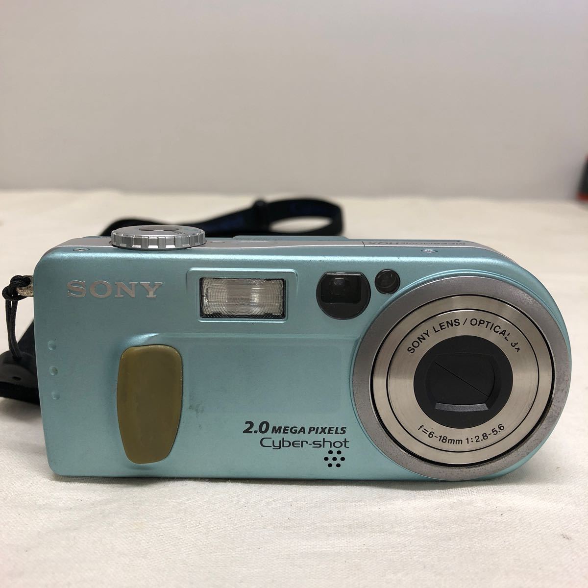 【中古ジャンク品-7】Canon EOS 20Dデジタル一眼レフカメラとSONY Cyber shotの2点_画像9