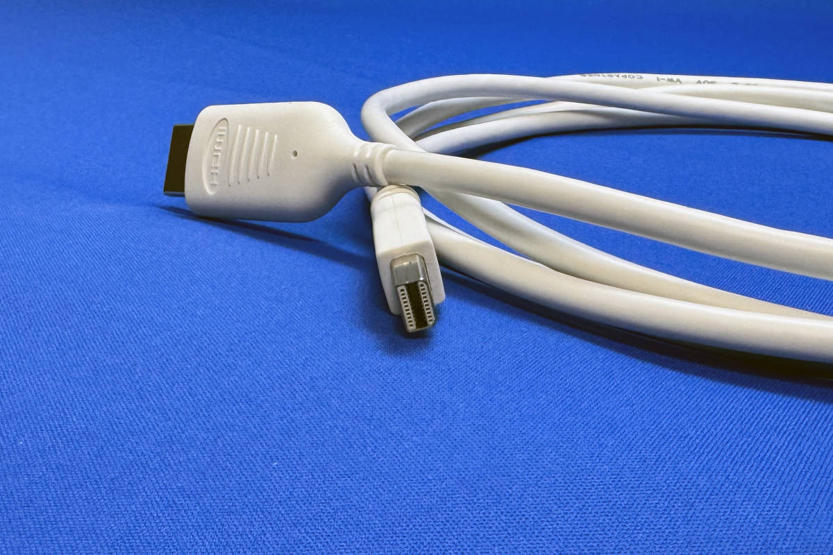 メーカー不明　Mini DisplayPort - HDMI 変換ケーブル ２ｍ_画像2