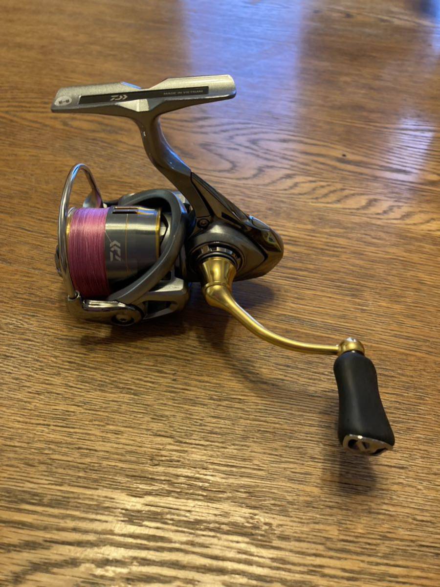 ダイワ　フリームスLT2000S-XH DAIWA FREAMS LT2000S-XH おまけ付き　アジング　メバリング_画像4