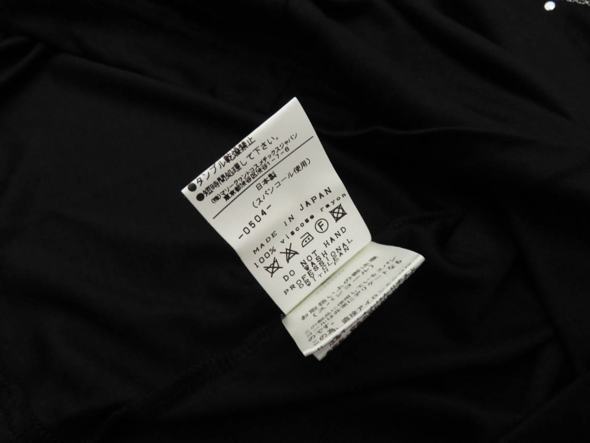 9533 新品未使用 MARY QUANT マリークヮント チェーン ネックレス風 ラインストーン 装飾 長袖 カットソー Tシャツ M 黒 レディース_画像7