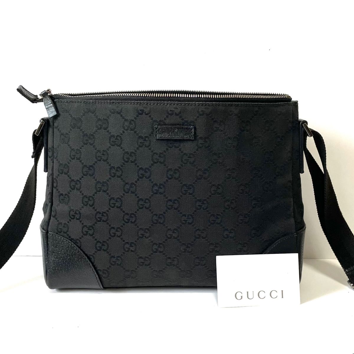 【美品】GUCCI グッチ ショルダーバッグ クロスボディ 斜め掛け GGキャンバス × レザー 黒 ブラック レディース メンズ