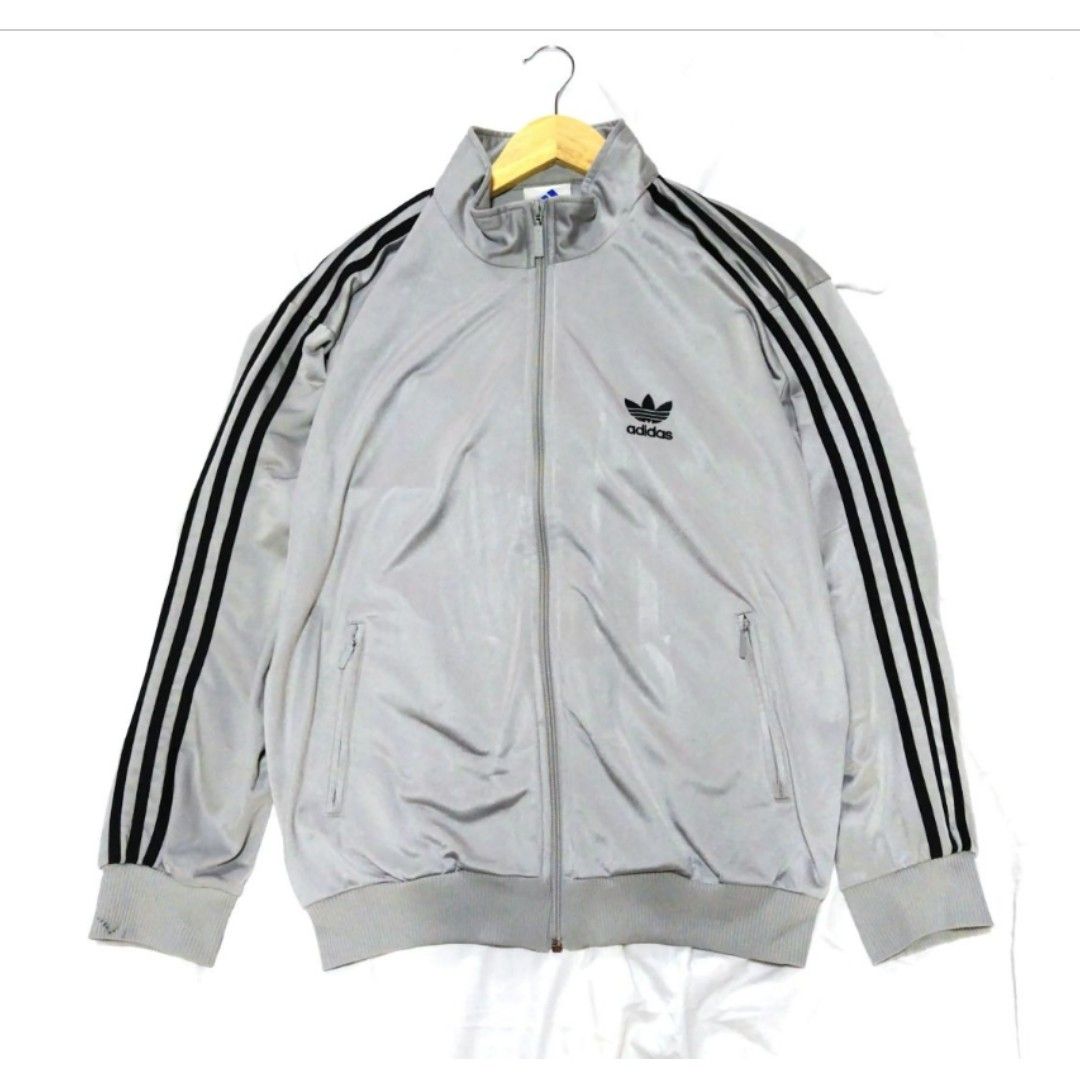 アディダスadidas Originalsジャージ 銀タグ 90s 在原みゆ紀着用 アディダスadidas Originalsジャージ 銀タグ 90s 在原みゆ紀着用