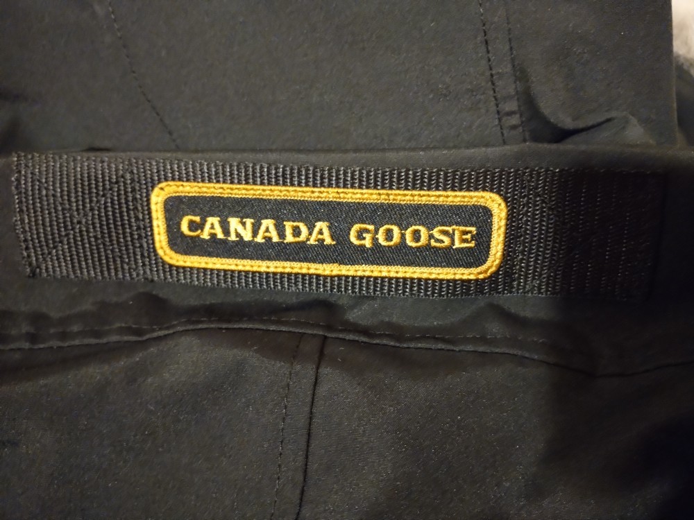 室内試着のみ カナダグース CANADA GOOSE ジャスパー パーカ Jasper Parka 3438JM サイズ S ブラック コヨーテ ファー_画像5