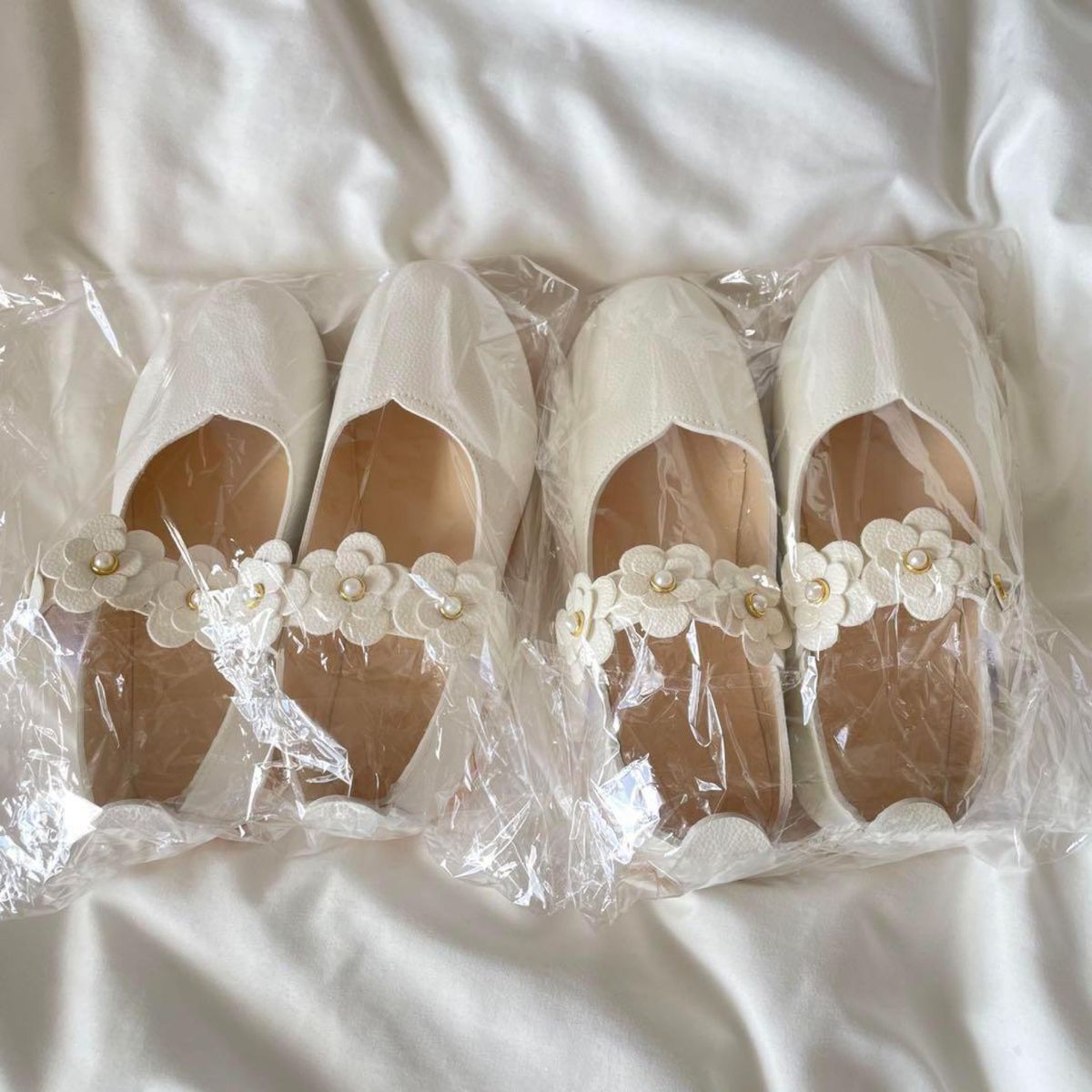 【13.5cm】フォーマルシューズ キッズ 白 靴 発表会 結婚式 七五三 お花