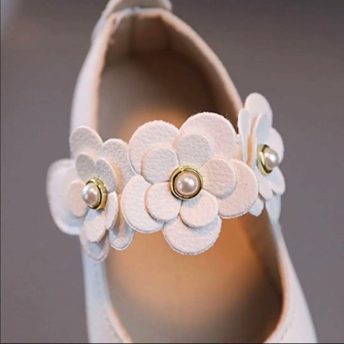 【20.5cm】フォーマルシューズ キッズ 白 靴 発表会 結婚式 七五三 お花