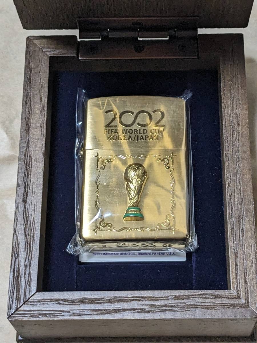 【送料520】2002 ワールドカップ ZIPPO 限定品 シリアルナンバー 木箱付き ジッポ 日韓大会 WORLD CUP KOREA JAPAN ブラジル ドイツ代表_画像1