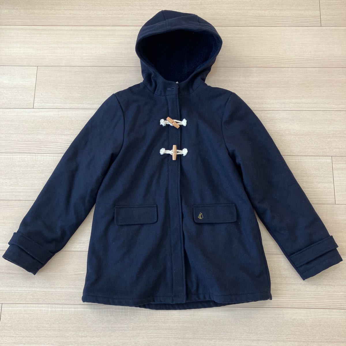 PETIT BATEAU プチバトー購入 ロゴ刺繍入りキッズダッフルコート 紺色ネイビー 12ans152cm 150サイズ相当 未着用タグ付き 防寒 冬服_画像1