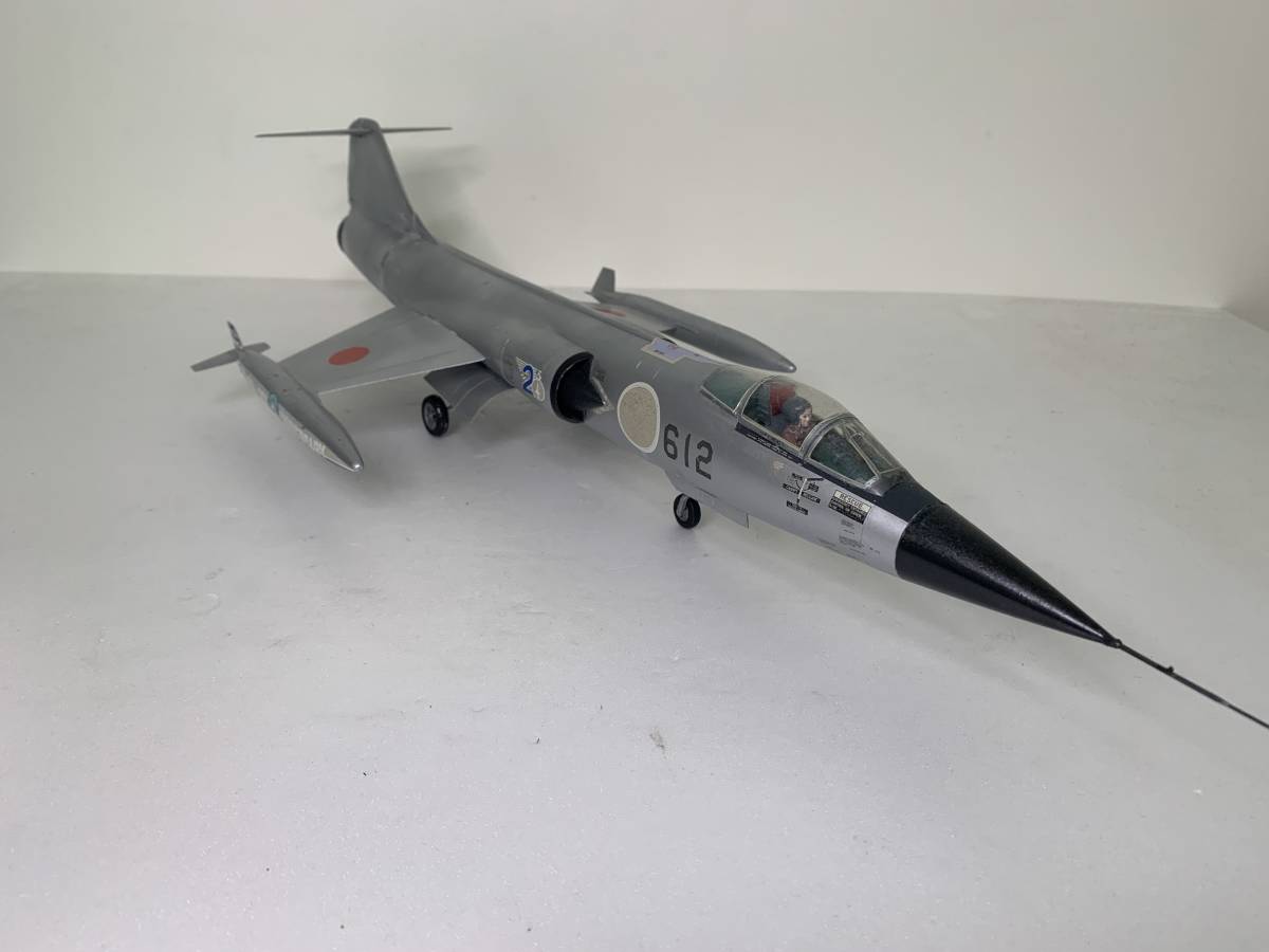 プラモデル 完成品 F-104J スターファイター 日本 航空自衛隊 戦闘機 軍用機 飛行機 模型 中古 ジャンク 現状品 szlp_画像2