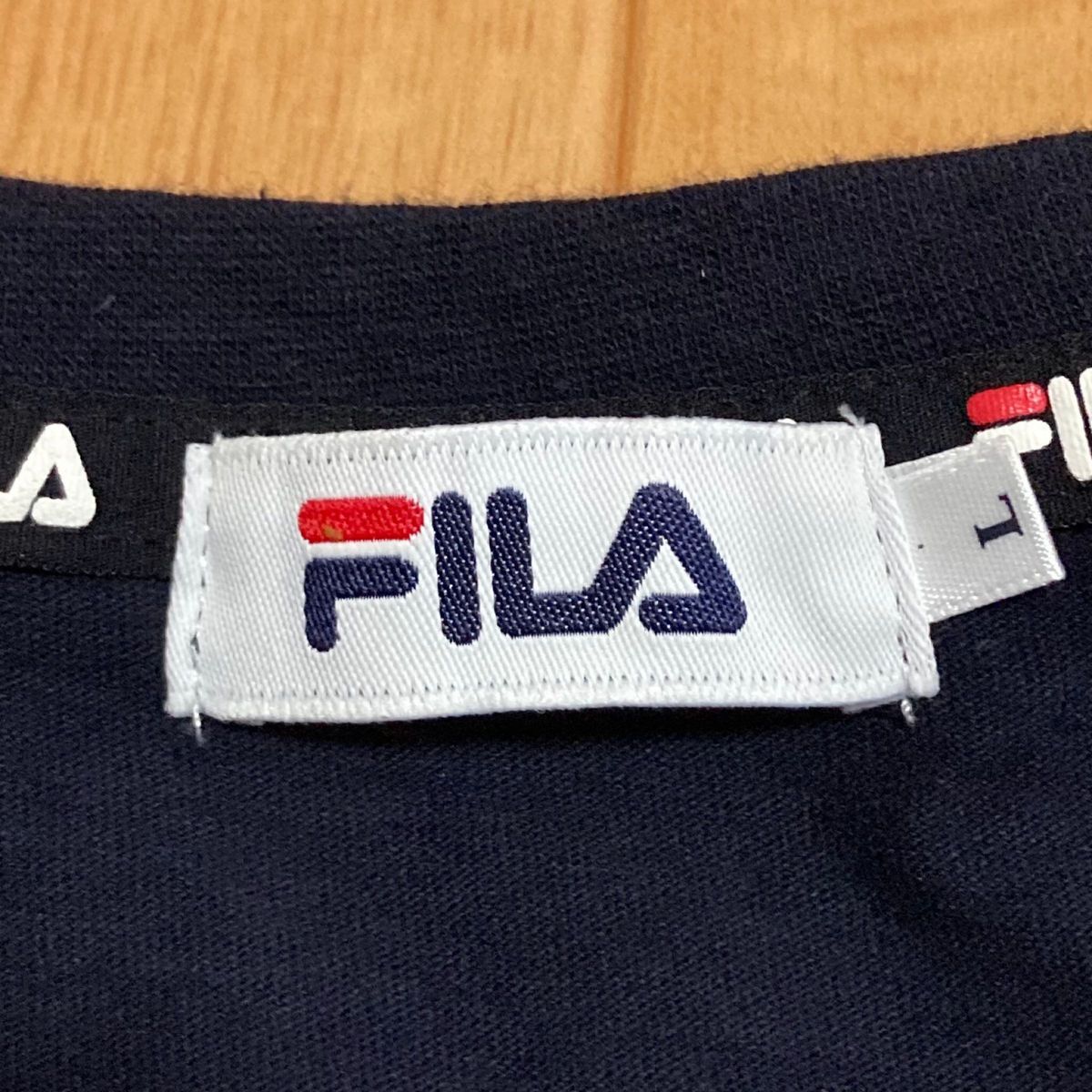 FILA Tシャツ ロゴ ライン サイドライン ネイビー 刺繍 L サイズ 人気 スポーツ アメカジ 半袖 大きいサイズ ウエア