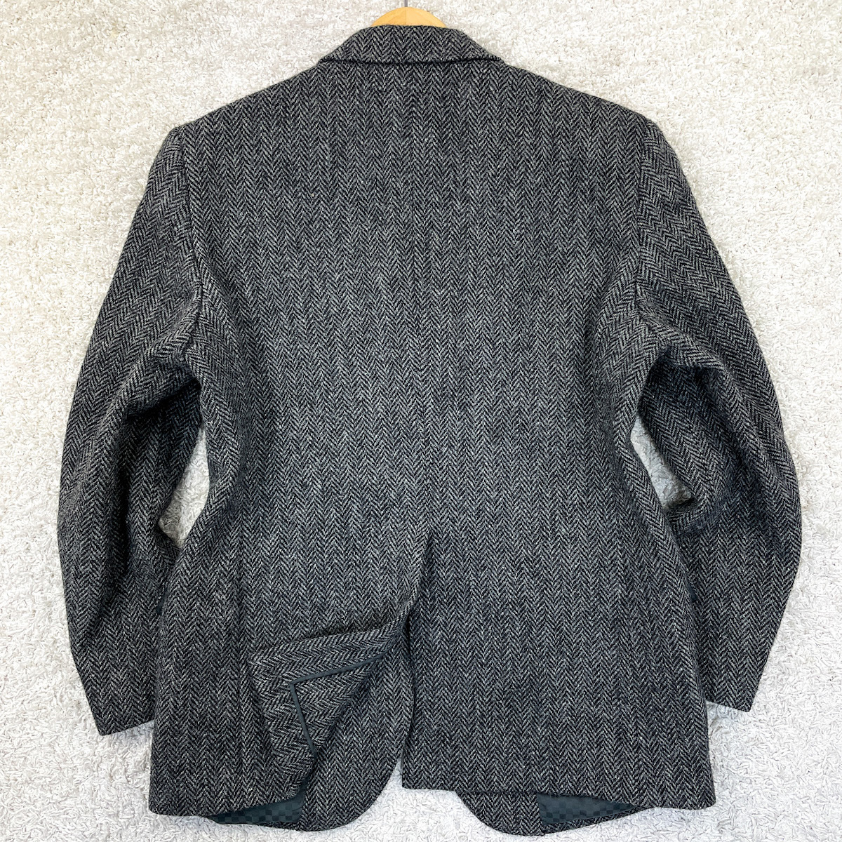 【Harris Tweed】ウール100％ テーラードジャケット ブレザー ヘリンボーン カジュアル 灰色/グレー M程度 ハリスツイード_画像4