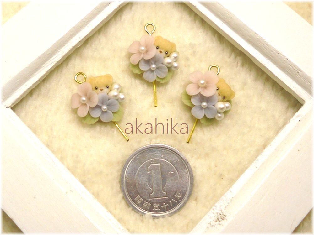 akahika*樹脂粘土花パーツ*ちびくまブーケ・小花・ピンク＆パープル_画像4