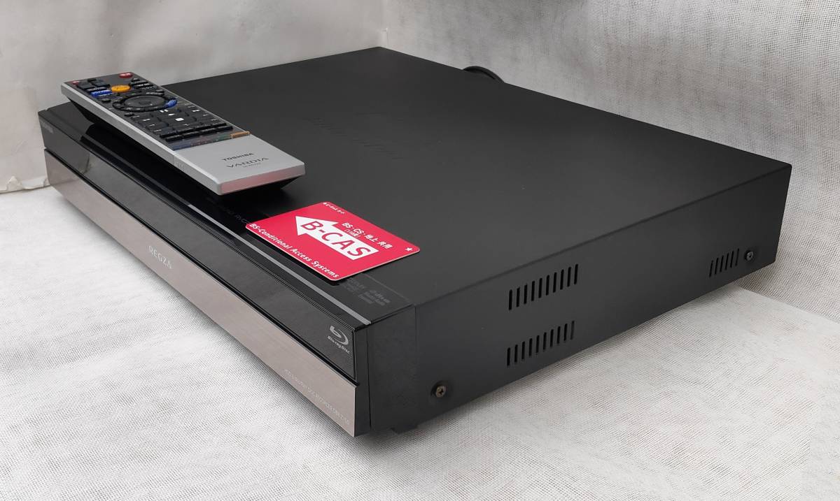 東芝 1TB 2チューナー ブルーレイレコーダー 『DBR-Z150』 リモコン付き動作品です。_画像1