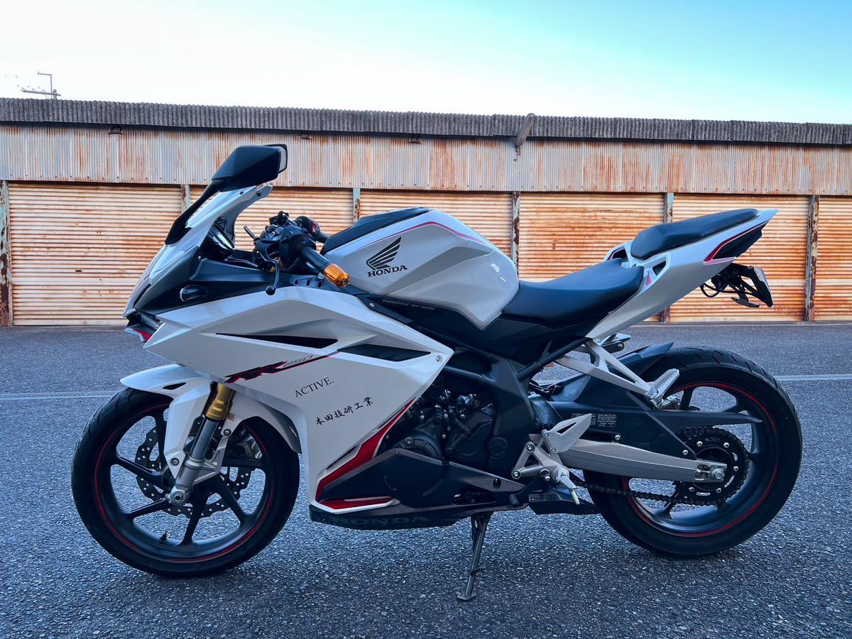 HONDA CBR250RR MC51 約13000kmフルカウル　スズキ ホンダ カワサキ ヤマハ　全国陸送のみ　(検　NINJA ZX CBR GSX YZF 250cc ABS仕様_画像4