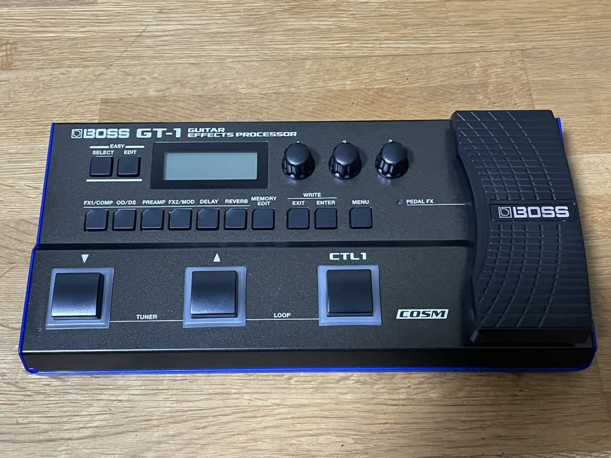 BOSS GT-1 マルチエフェクター 新品 教科書等付属品完備 - 器材