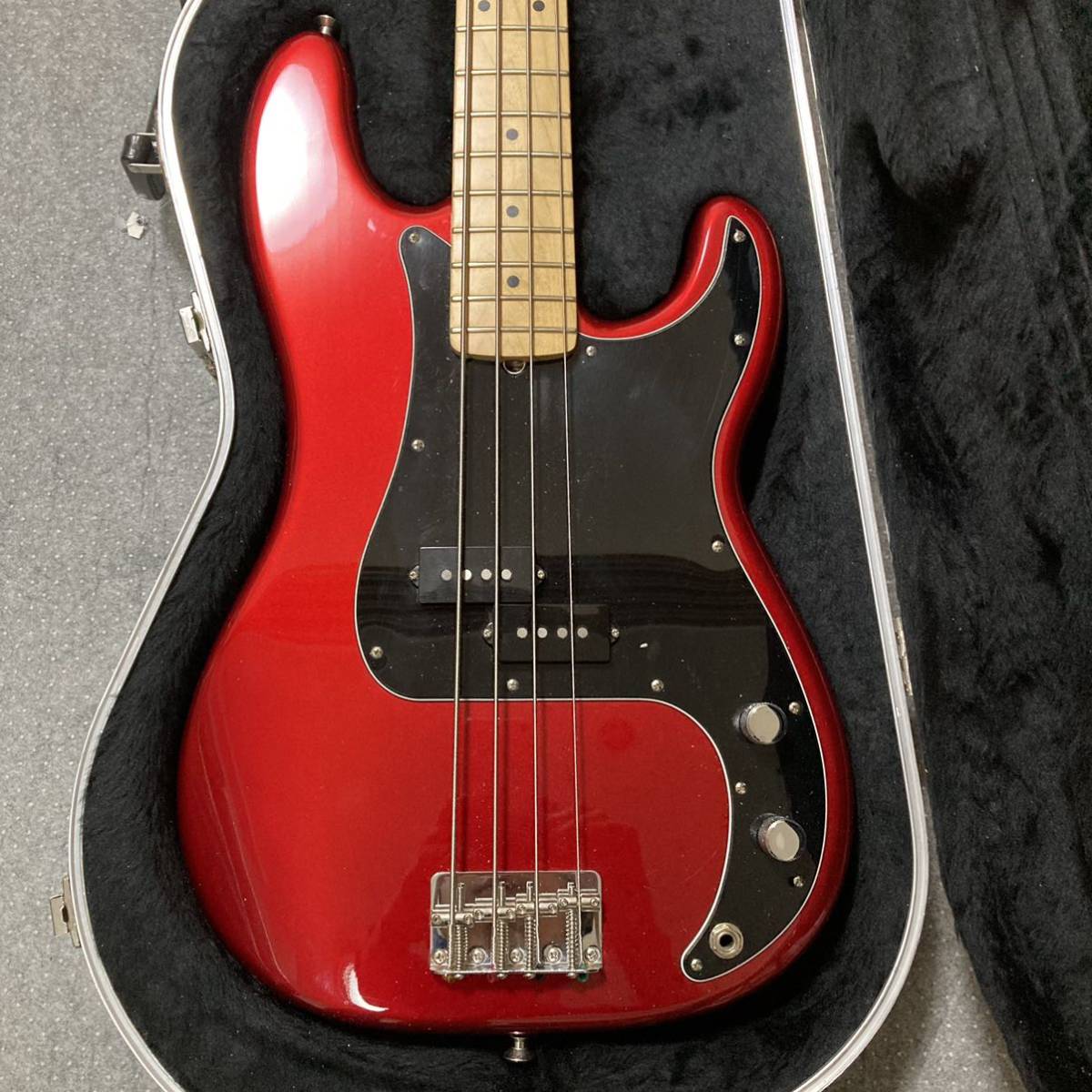美品 Fender USA Precision Bass American Special フェンダー プレシジョンベース アメリカン スペシャル エレキベースの画像2