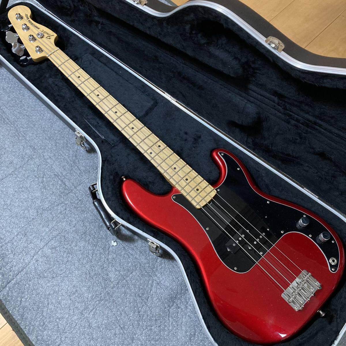 美品 Fender USA Precision Bass American Special フェンダー プレシジョンベース アメリカン スペシャル エレキベースの画像1