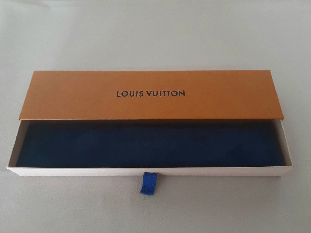 Louis Vuitton.ルイヴィトン.タンブール.モノグラムヴェルニ