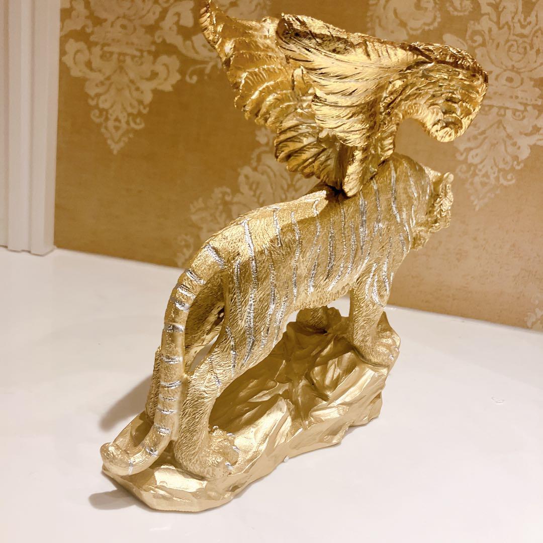 高級感あり 翼の生えたゴールドタイガー 置物 オブジェ インテリア 雑貨 北欧 黄金の虎 彫刻 剥製 ゴールデン 縁起物_画像10