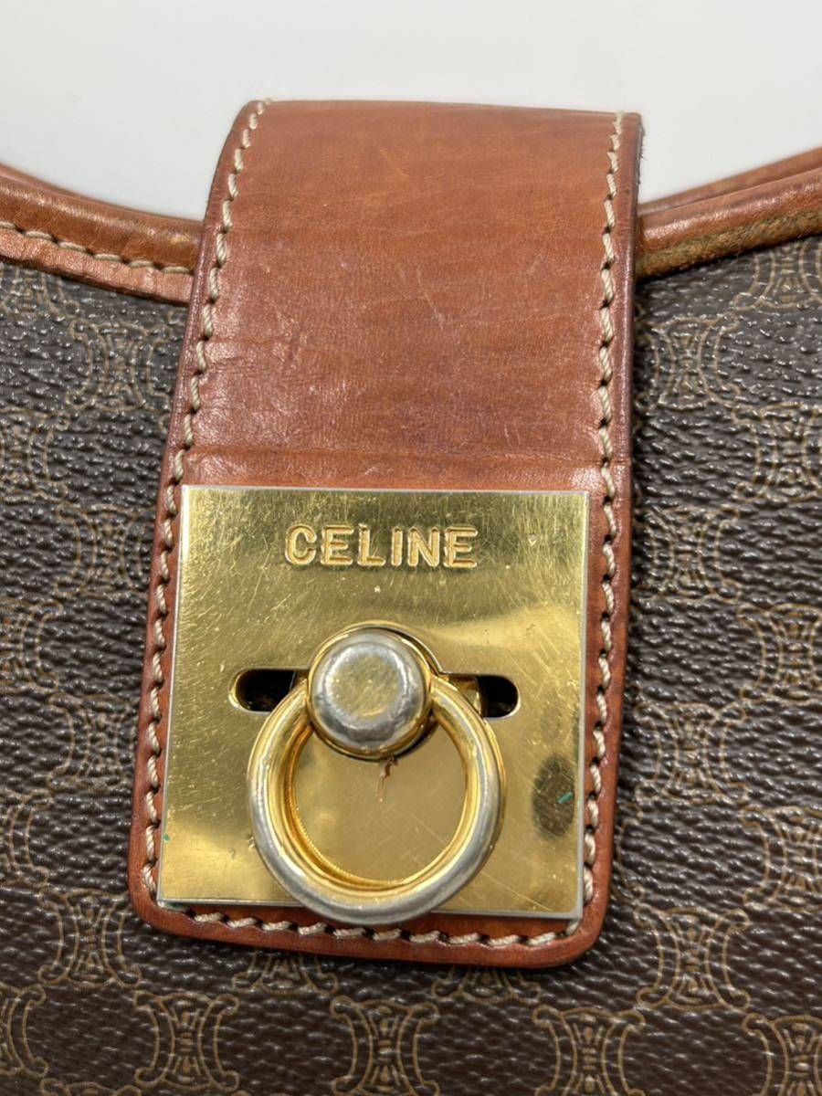 【た-11-41】お買い得出品 CELINE ショルダーバッグ 表地/中身はまだまだ使用可能 ストラップにダメージが有り ジャンク セリーヌ_画像2