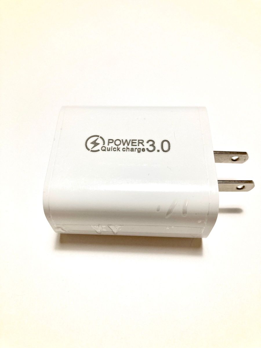新品　未使用　急速充電器　QC3.0 PD20w USB 2.4A×2