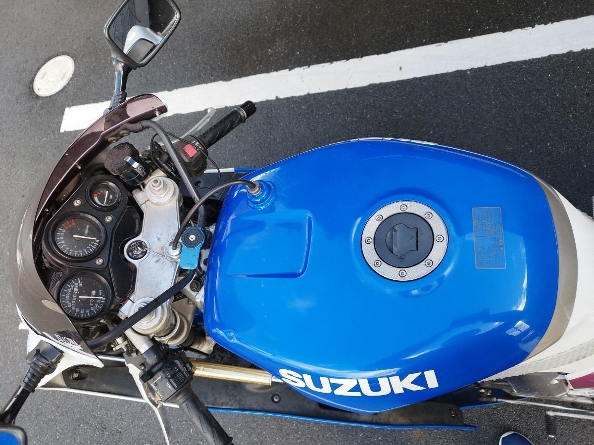 【車検R6年4月まで】SUZUKI GSX-R750W gr7bc 水冷 オマケあり_画像6