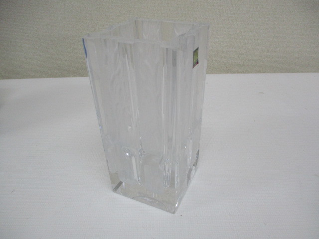 ⇔ 217　花瓶　HOYA CRYSTAL ホヤ クリスタル 花瓶 CFS8422 検：花器 花生 花入 重厚 約2.8Kg フラワーベース カットガラス 四角 21cm_画像5