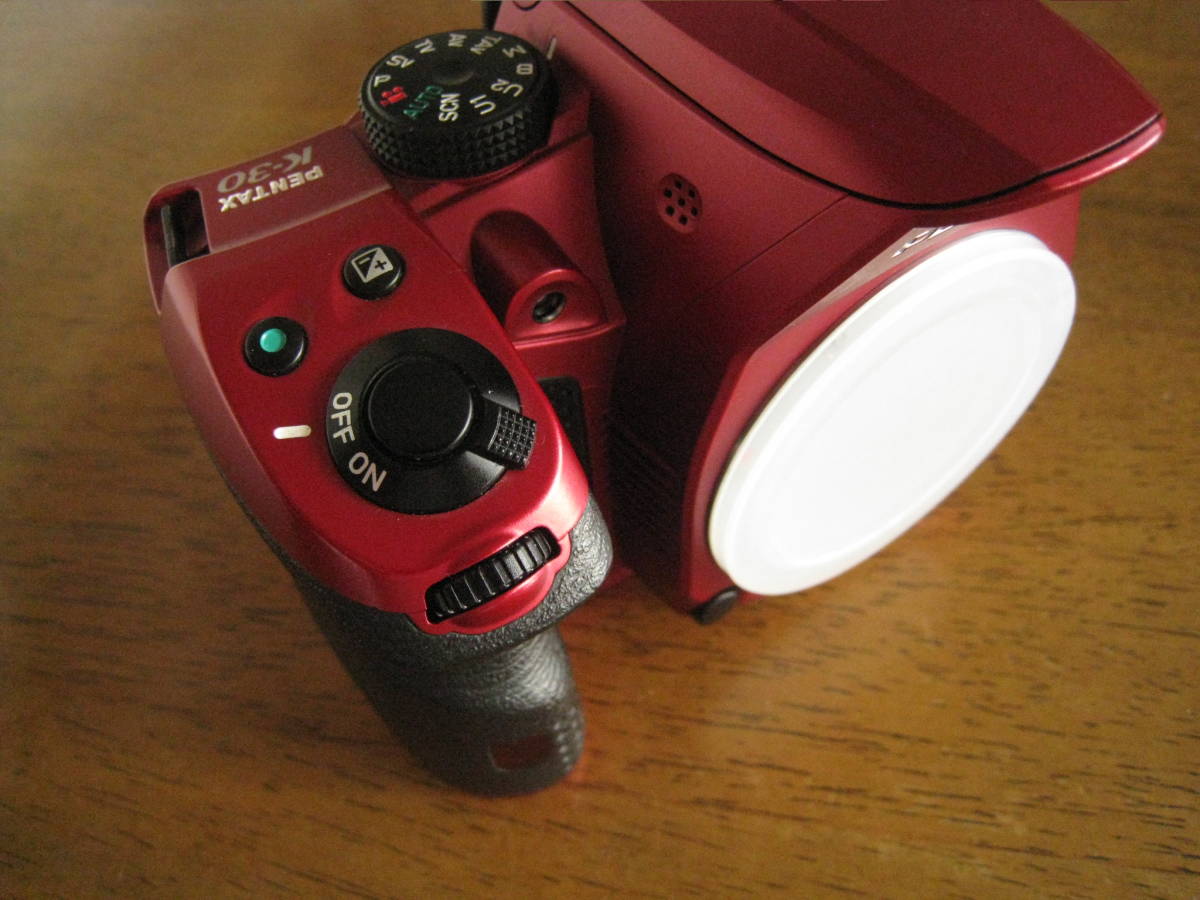 PENTAX ペンタックス K-30 シルキーレッド 単三電池仕様 PENTAX ペンタックス K-30 シルキーレッド 単三電池仕様