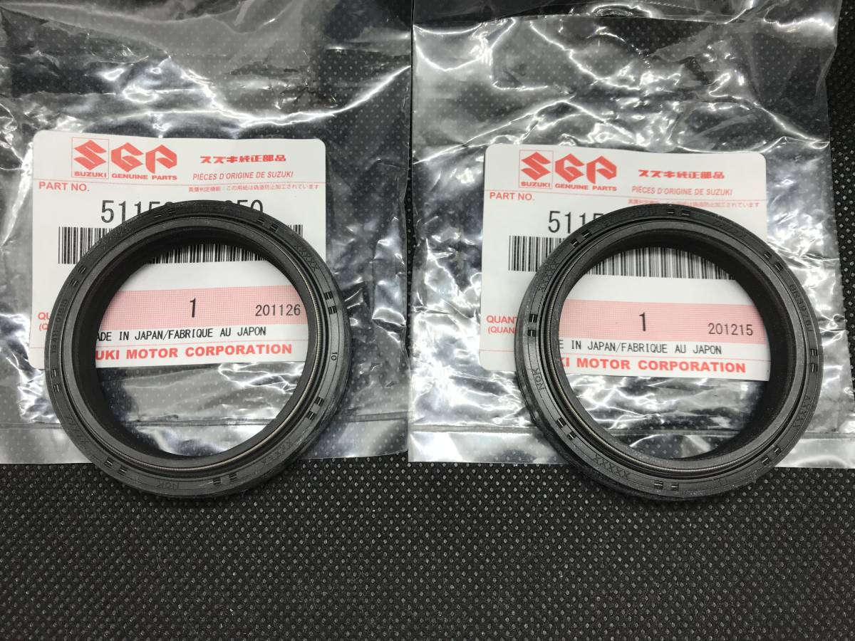 SUZUKI SV400S (VK53A)/SV650(VP52A) スズキ純正部品 フロントフォークシール ダストシール＋オイルシール各2個1台分_画像4