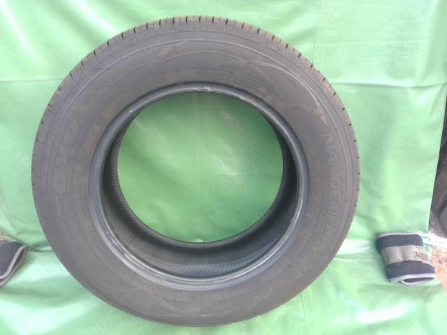 中古 タイヤ 1本 195/65R15 TOYO NANOENERGY3 PLUS (4)_画像2