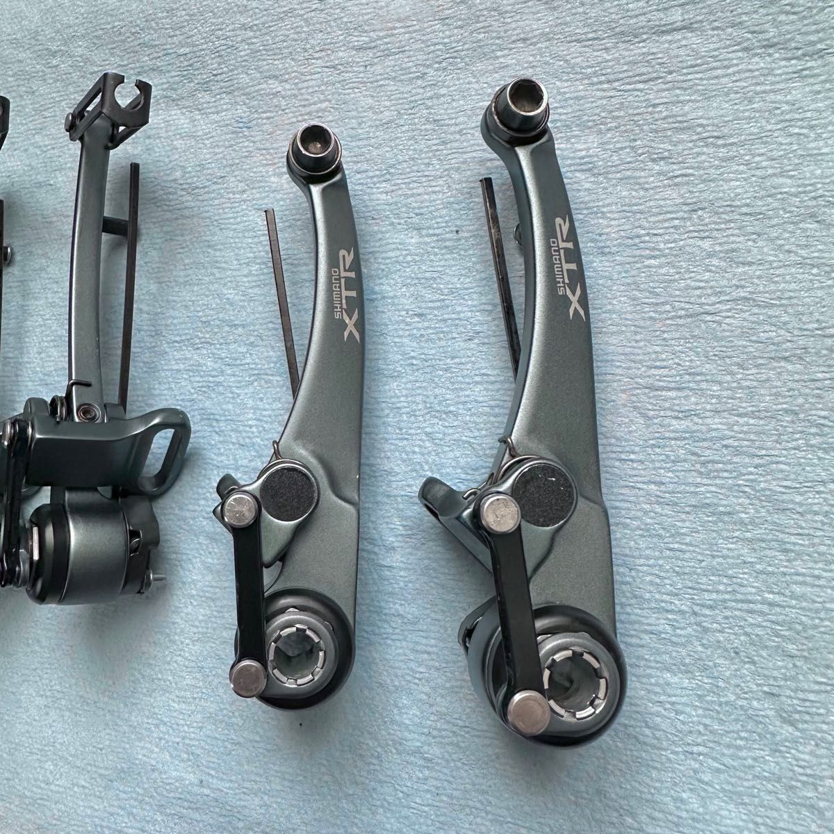 美品 XTR BR-M951 パラレルリンク Vブレーキ|Yahoo!フリマ(旧 美品 XTR BR-M951 パラレルリンク Vブレーキ|Yahoo!フリマ(旧