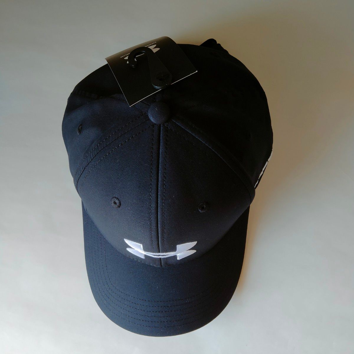 新品 黒 アンダーアーマー ゴルフ キャップ  メンズ 帽子 UNDER ARMOUR