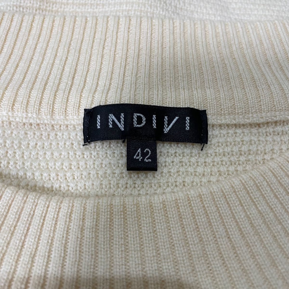 INDIVI インディヴィ 長袖ニット 大きいサイズ サイズ42 ウール100