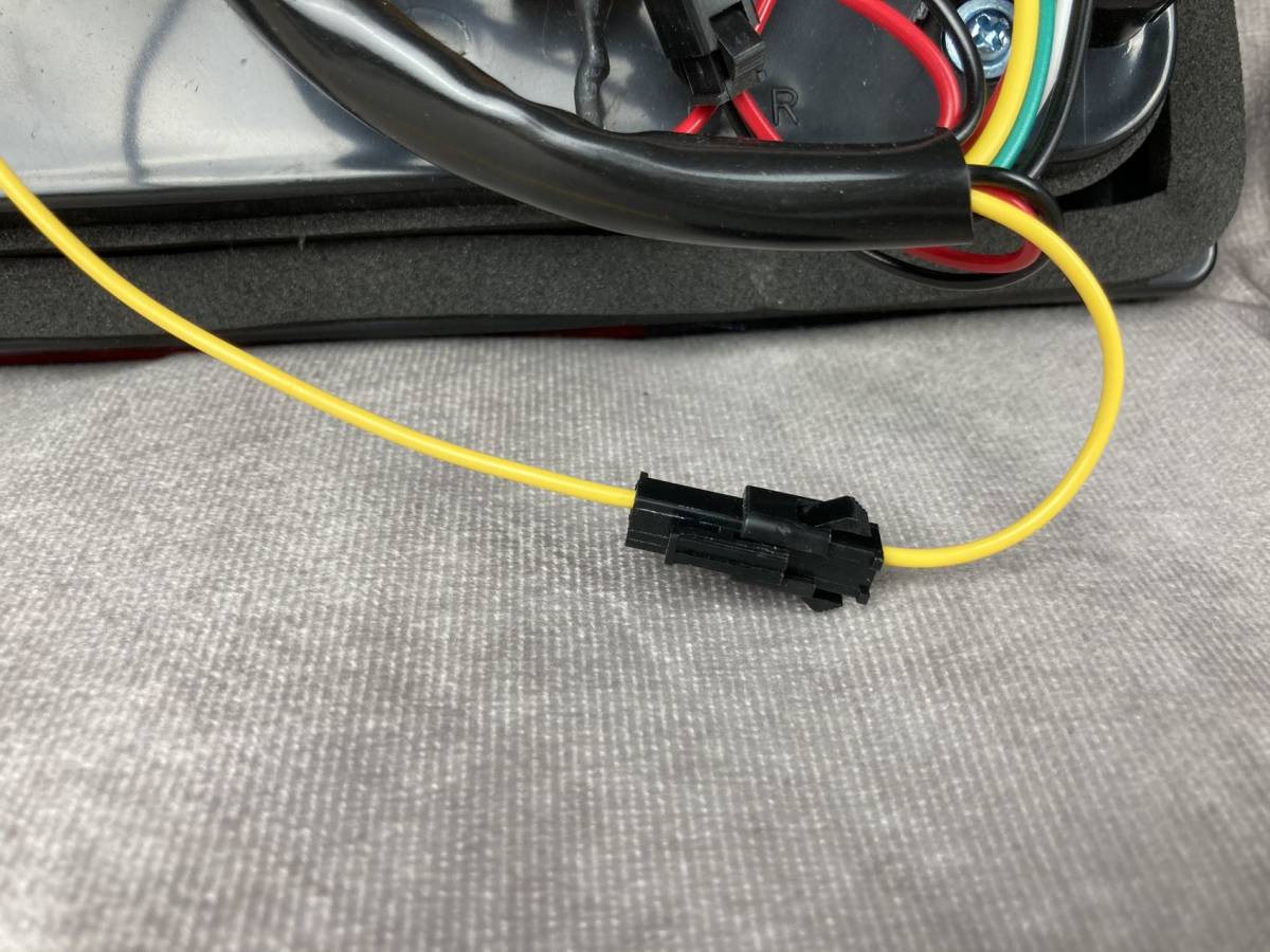 1円～！シーケンシャル DA64V DA17V エブリィ エブリイ バン スクラム 流れるウインカー フルLEDテール スモークレッド 左右セット 新品 B_カプラーを外すと点滅になります。